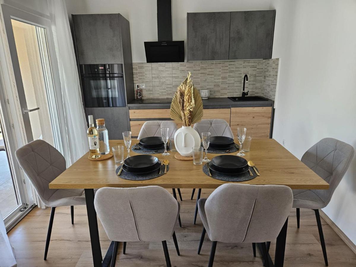 Whitehill House Apartament Zadar