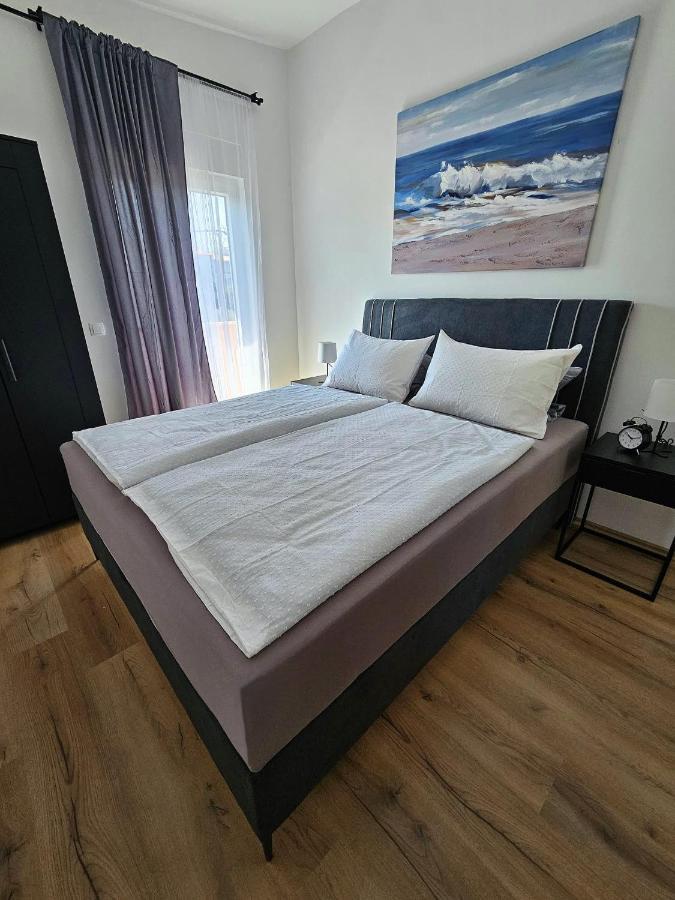 Whitehill House * Zadar